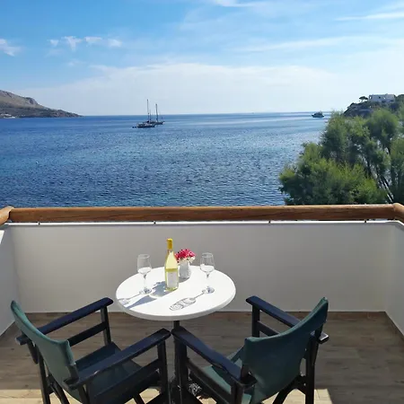 Elever Apartman Ajía Marína